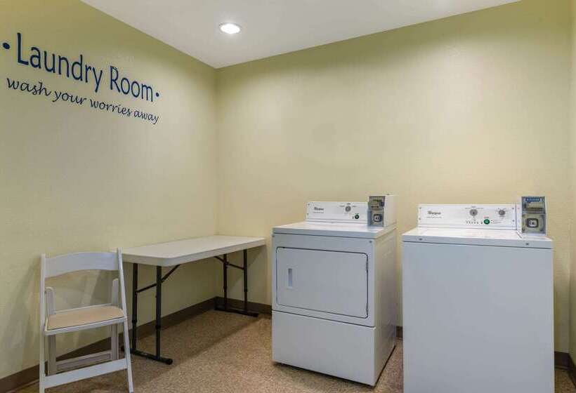 هتل La Quinta Inn & Suites By Wyndham Loveland Estes Park