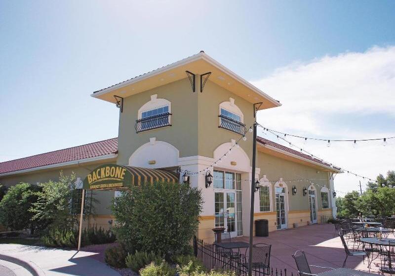 هتل La Quinta Inn & Suites By Wyndham Loveland Estes Park