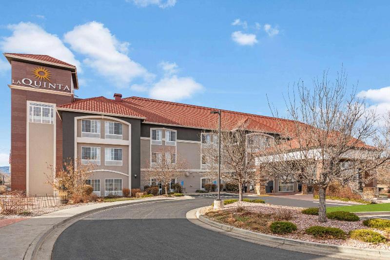 هتل La Quinta Inn & Suites By Wyndham Loveland Estes Park