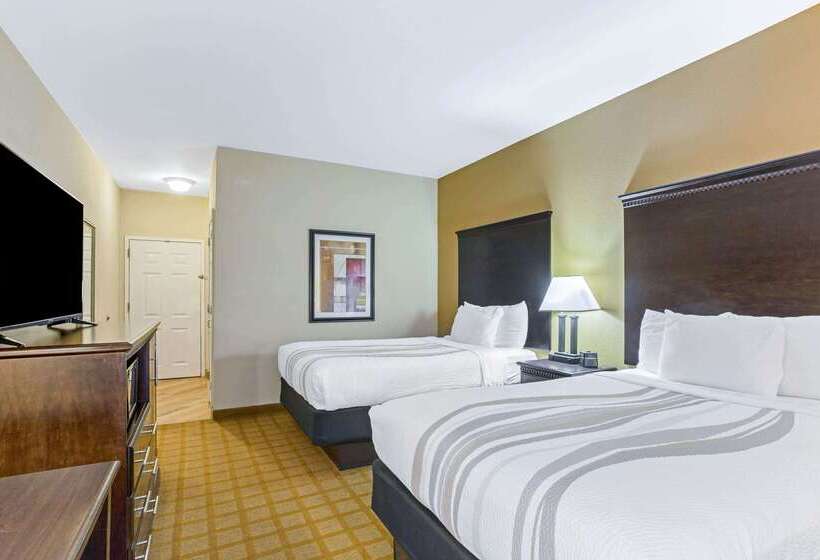 Отель La Quinta Inn & Suites By Wyndham Mobile Satsuma / Saraland