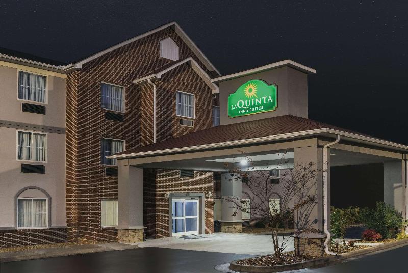 Hotel La Quinta Inn & Suites By Wyndham Rome