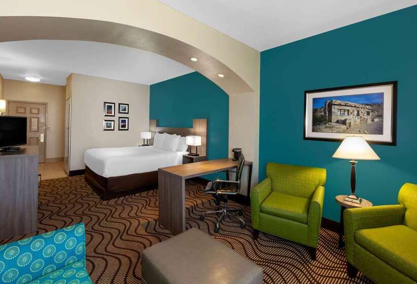 هتل La Quinta Inn & Suites Midland North