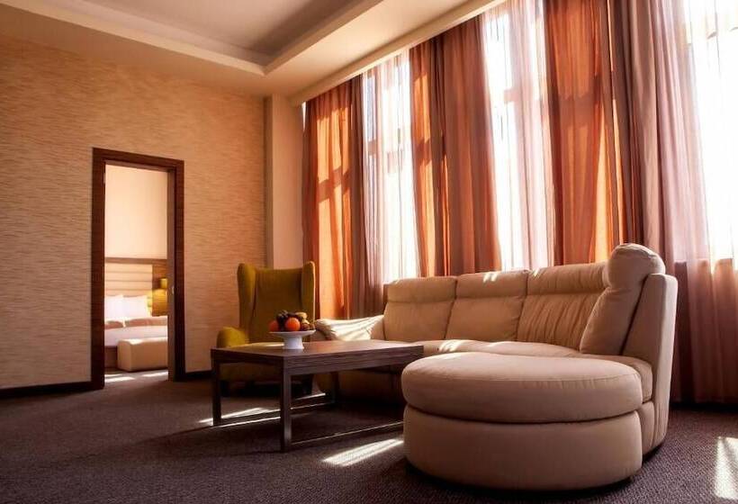 Fotos del hotel Hrazdan Hotel:  3
