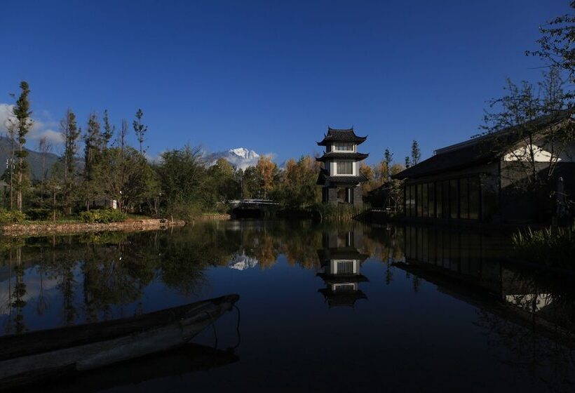 בית מלון כפרי Pullman Lijiang Resort & Spa
