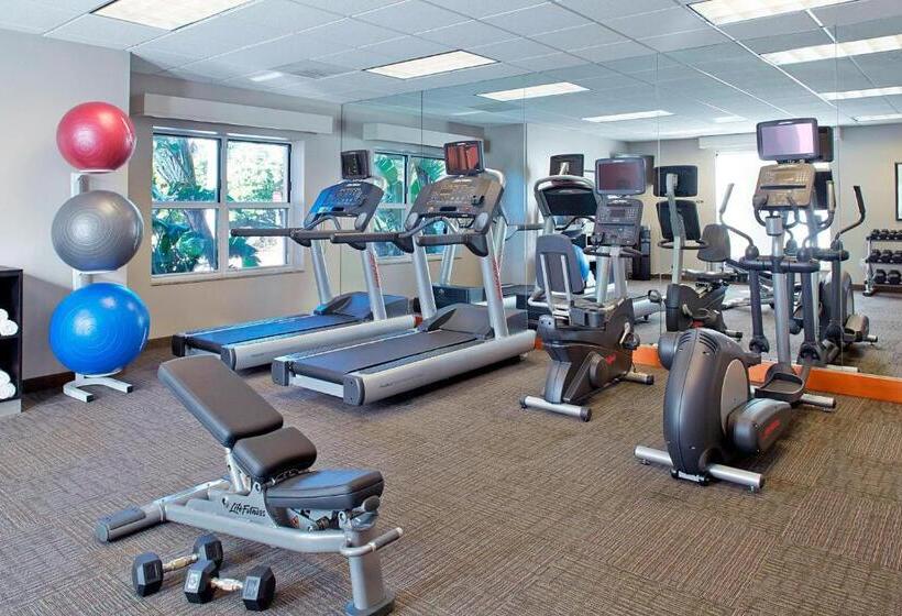 هتل Residence Inn By Marriot Clearwater Downtown