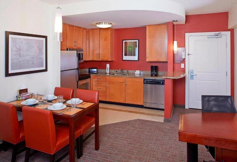هتل Residence Inn By Marriot Clearwater Downtown