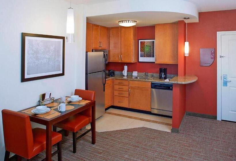هتل Residence Inn By Marriot Clearwater Downtown