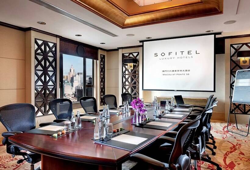 هتل Sofitel Macau At Ponte 16