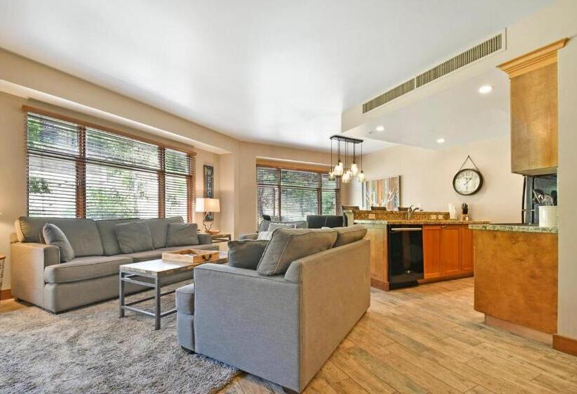 هتل Sundial Lodge By Park City   Canyons Village