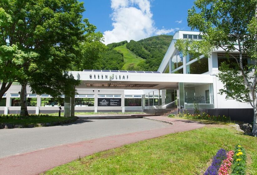 هتل The Green Leaf Niseko Village
