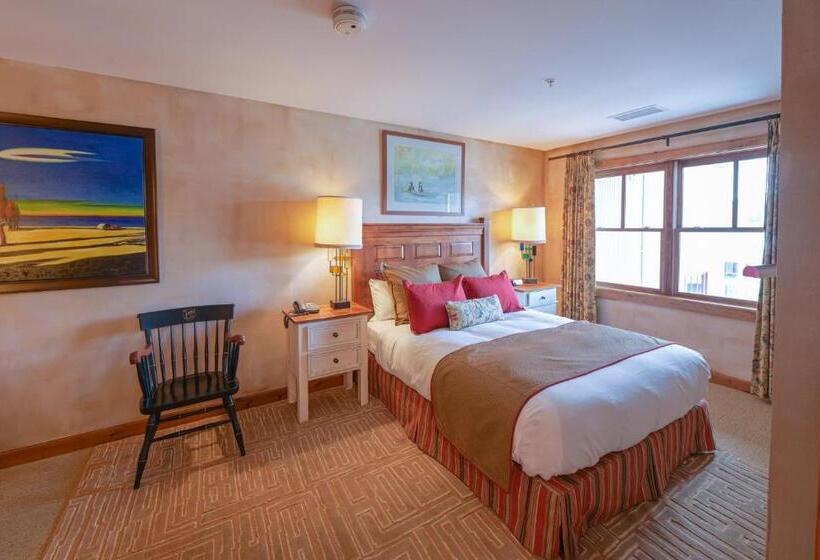 هتل The Lodge At Mountaineer Square