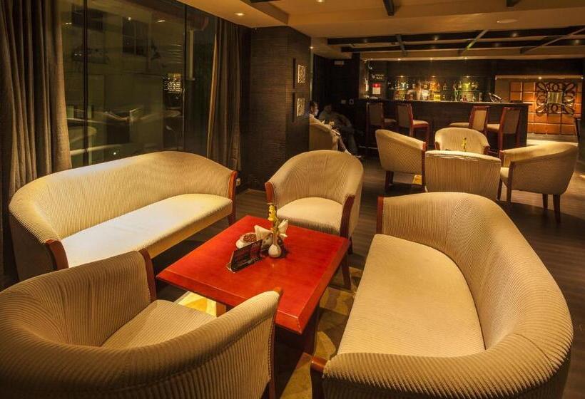 Fotos del hotel Vesta International:  34