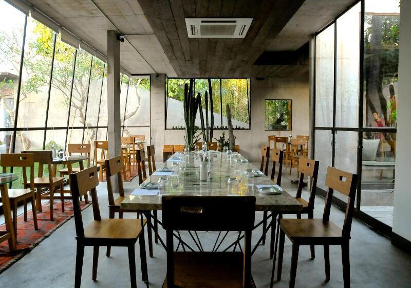 Fotos del hotel Uma Sapna:  15
