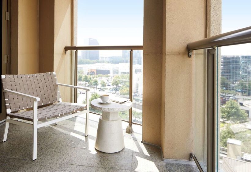 هتل Waldorf Astoria Atlanta Buckhead