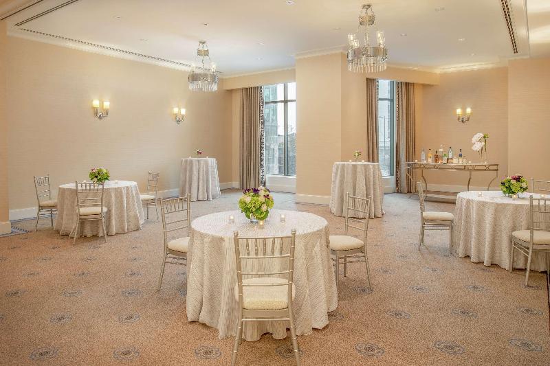 هتل Waldorf Astoria Atlanta Buckhead