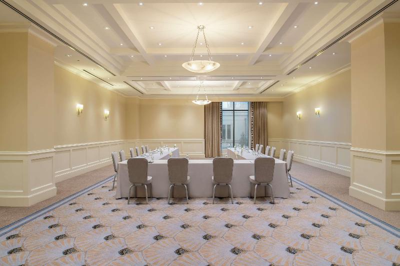 هتل Waldorf Astoria Atlanta Buckhead