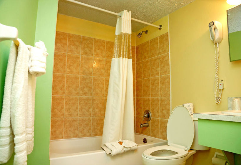 مُتل Beachwalk Inn