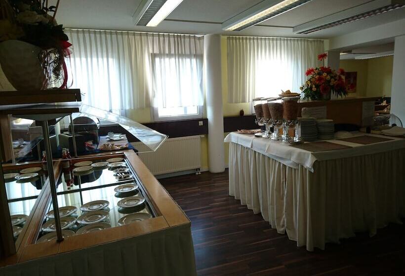 Fotos del hotel Central  Winnenden:  9