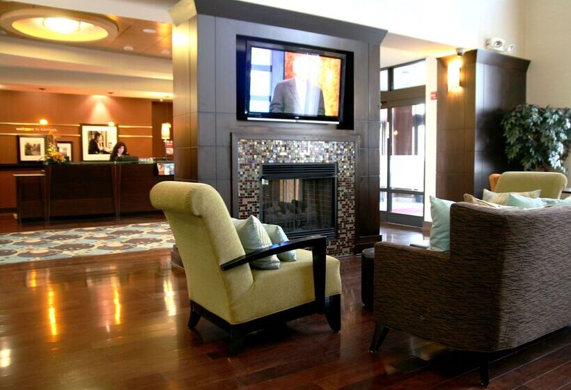 Hampton Inn & Suites Detroit Canton