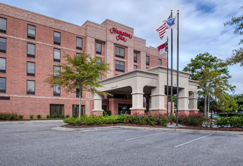 Hampton Inn Wilmingtonuniversity Area/smith Creek Station