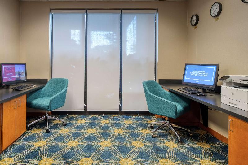 Hampton Inn Wilmingtonuniversity Area/smith Creek Station