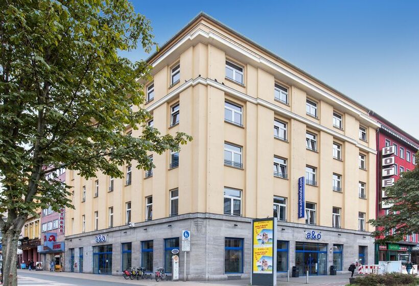 هتل a&o Dortmund Hauptbahnhof
