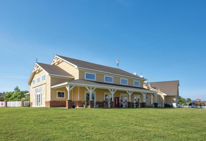 هتل Club Wyndham Governors Green