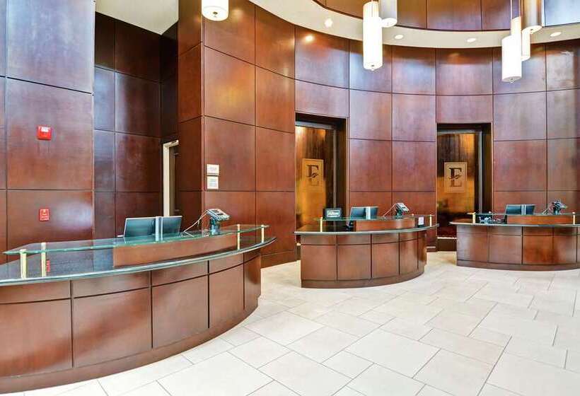 هتل Embassy Suites By Hilton Savannah Airport