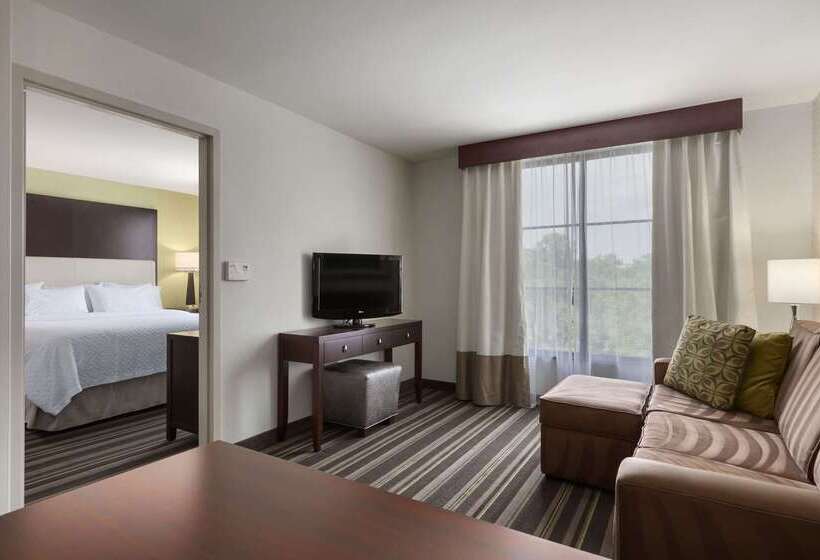 هتل Embassy Suites By Hilton Savannah Airport