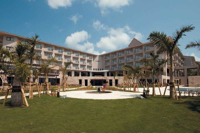 هتل Grandvrio Resort Ishigakijima Ocean’s Wing & Villa Garden