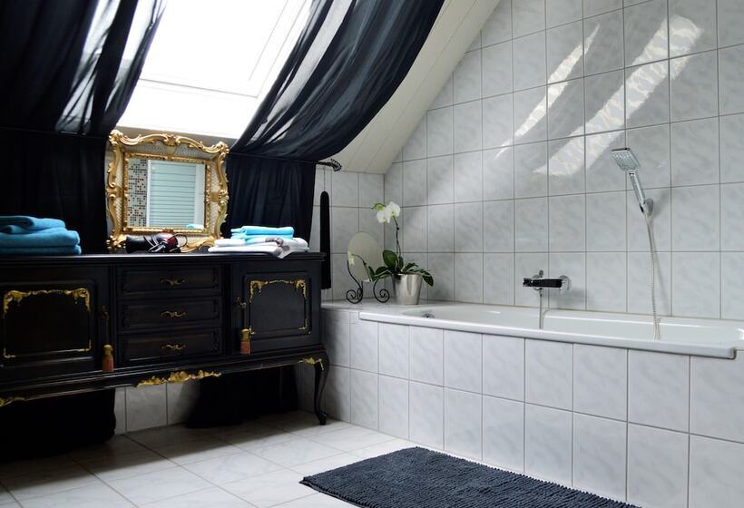 호텔 Gästehaus Gebauer