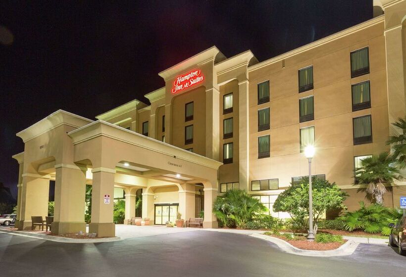 هتل Hampton Inn Suites Jacksonville Airport