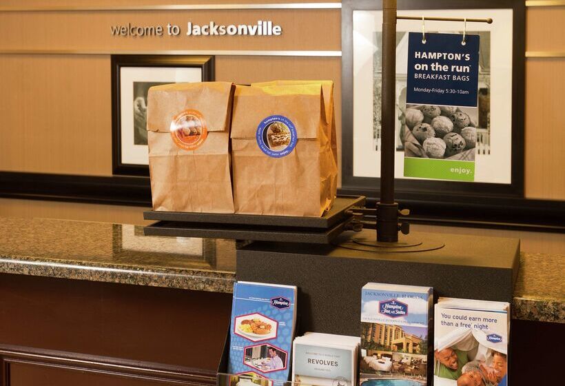 בית מלון כפרי Hampton Inn And Suites Jacksonville Airport