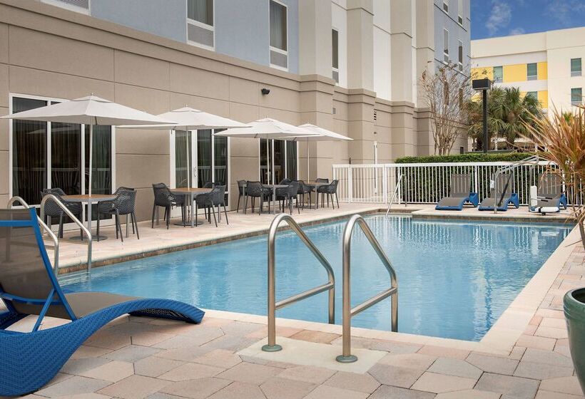 هتل Hampton Inn & Suites Lakeland South Polk Parkway