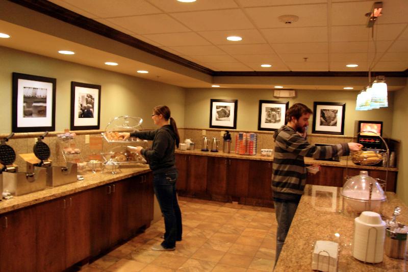 هتل Hampton Inn & Suites Lincoln   Northeast I 80