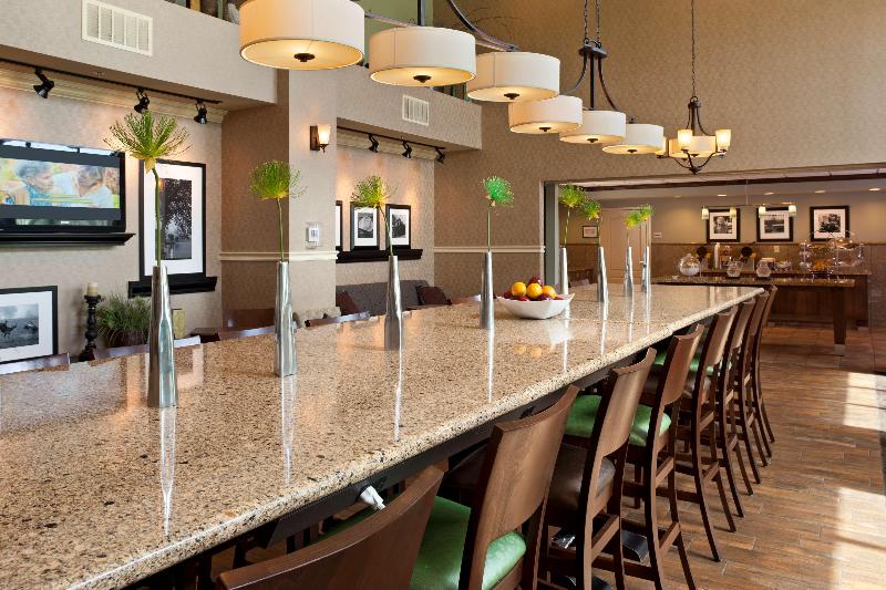 هتل Hampton Inn & Suites Lincoln   Northeast I 80