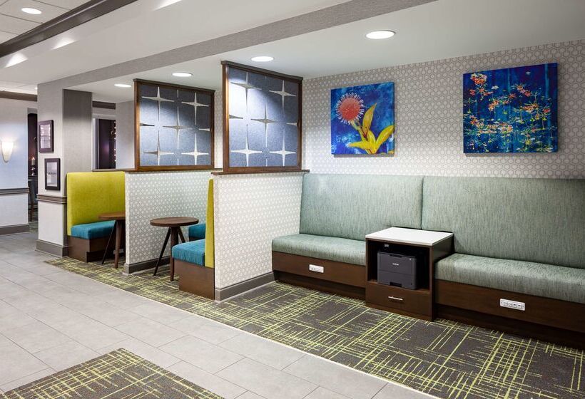 هتل Hampton Inn & Suites Mobile I 65@ Airport Blvd