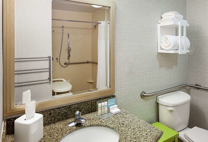 هتل Hampton Inn & Suites Mobile I 65@ Airport Blvd