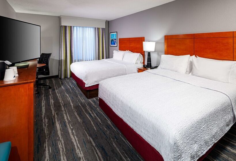هتل Hampton Inn & Suites Mobile I 65@ Airport Blvd