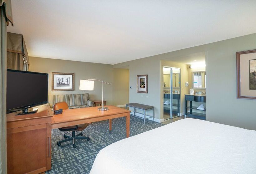 هتل Hampton Inn And Suites Murfreesboro