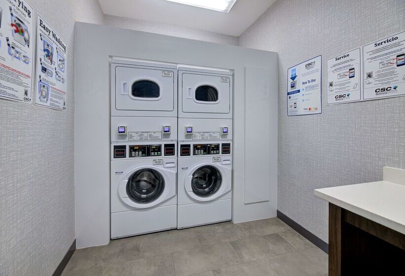 فندق Hampton Inn & Suites Nacogdoches