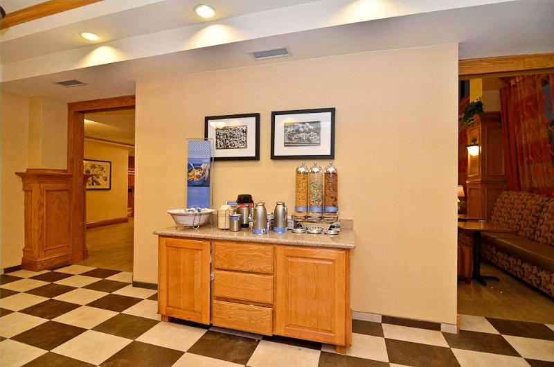 فندق Hampton Inn & Suites Nacogdoches
