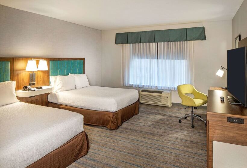 هتل Hampton Inn & Suites Omaha Southwest La Vista