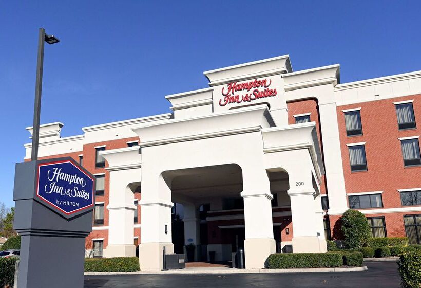 호텔 Hampton Inn Suites Smithfield