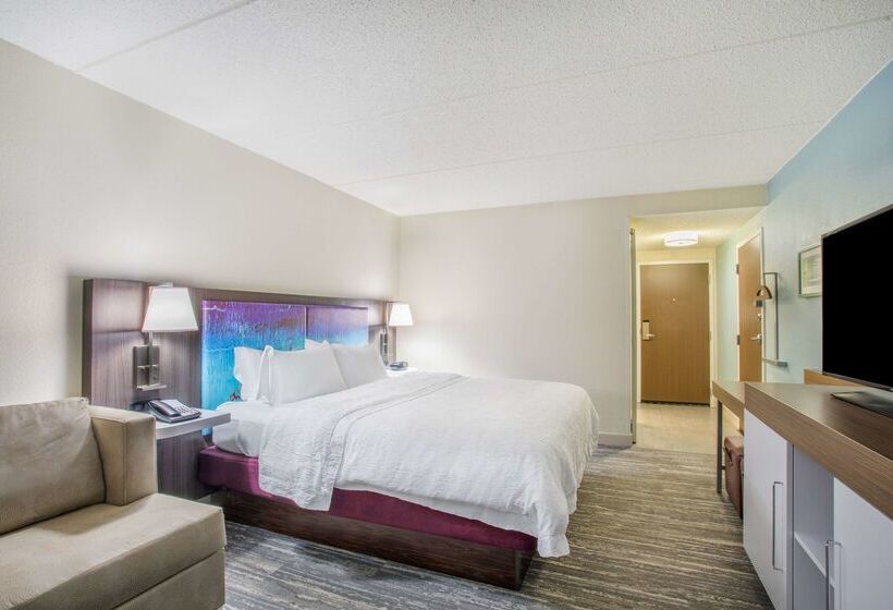 Отель Hampton Inn Fishkill