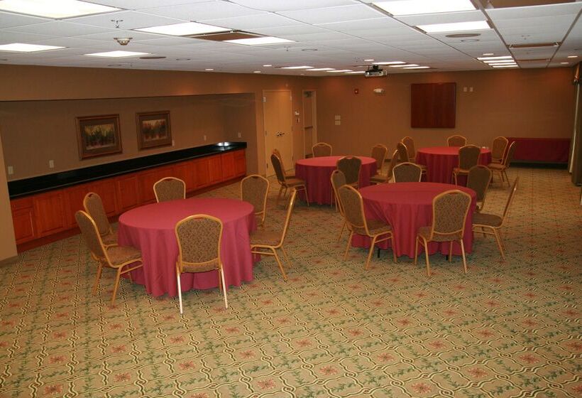 هتل Hampton Inn Omaha West Lakeside