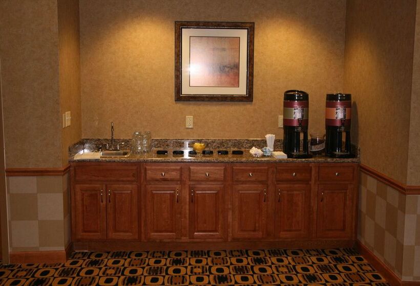 هتل Hampton Inn & Suites Columbia At University