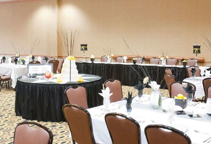 هتل Hampton Inn & Suites Columbia At University