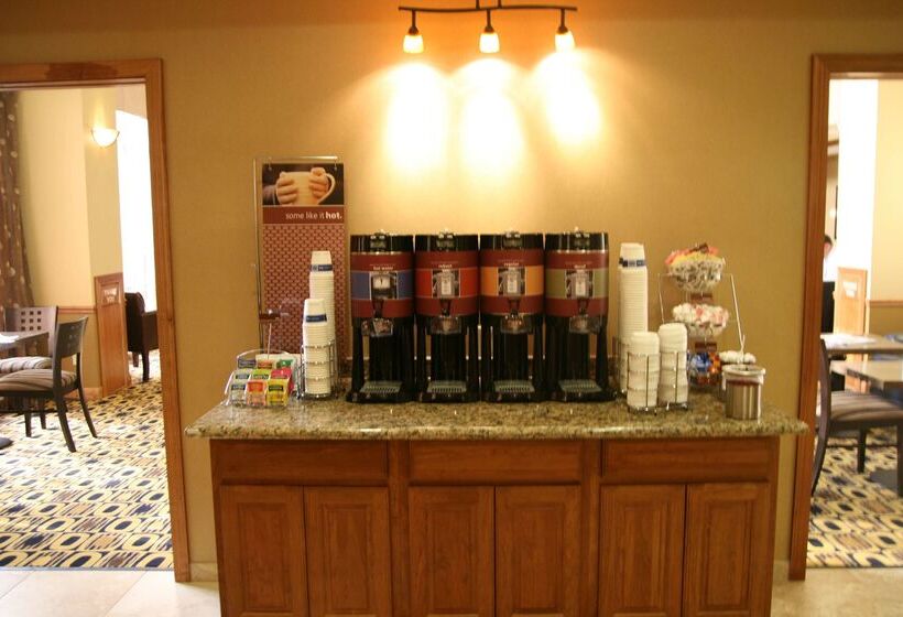 هتل Hampton Inn & Suites Columbia At University