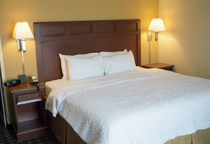 هتل Hampton Inn & Suites Columbia At University